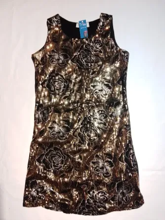Vestido Corto con Lentejuelas Flores