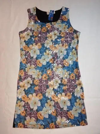 Vestido Corto Con Lentejuelas y Flores Flores