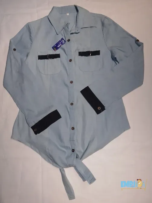 Camisa Símil Jeans con Nudo en puntas Flores - imagen 2