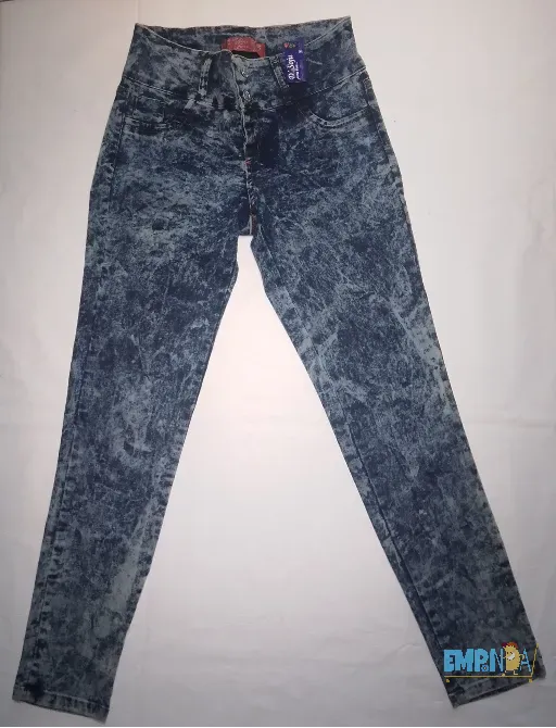 Jeans Talle 42 de Mujer Flores - imagen 1