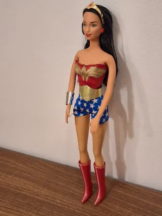 Muñeca Mujer Maravilla Palermo