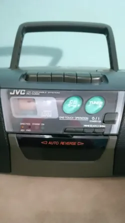Stereo JVC CD portable system COMO NUEVO Floresta