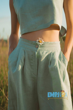 Conjunto de lino en tono menta – top y shorts Flores - imagen 2