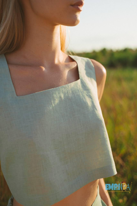 Conjunto de lino en tono menta – top y shorts Flores - imagen 3