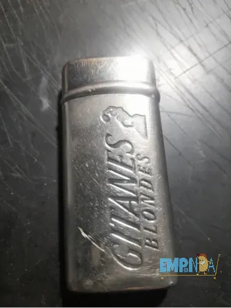 Antiguo Encendedor Catalitico de Gitanes Quilmes - imagen 1