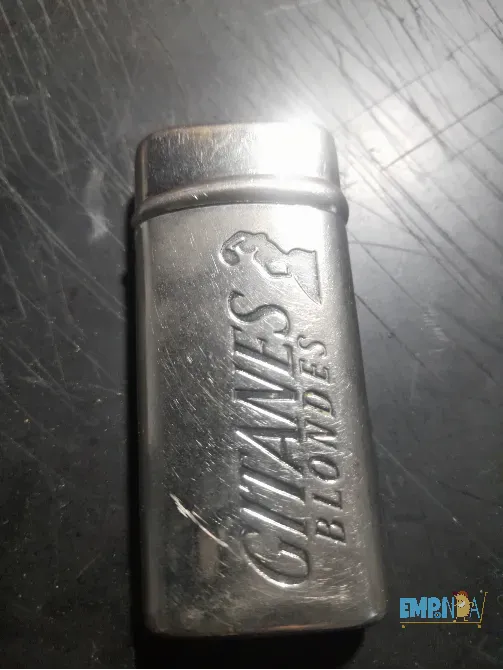 Antiguo Encendedor Catalitico de Gitanes Quilmes - imagen 1