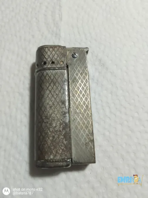 Antiguo encendedor Casuita con detalles Quilmes - imagen 2