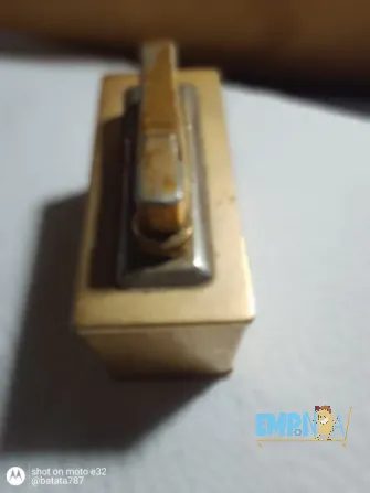 Encendedor decorativo dorado Quilmes - imagen 2
