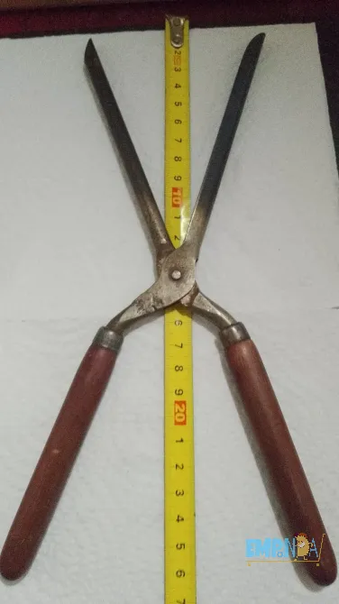 Antiguo Rizador de metal y .madera Quilmes - imagen 2