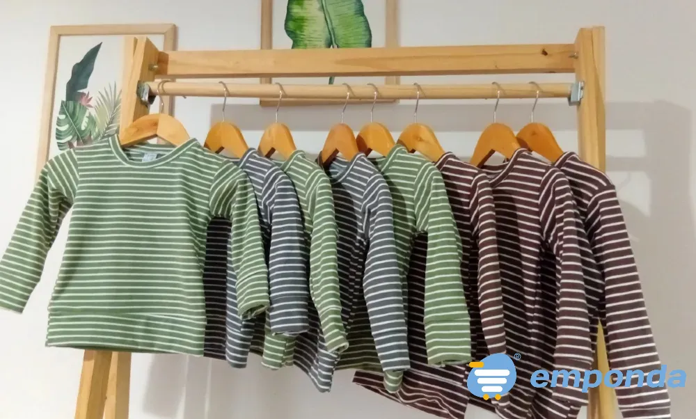 Buzo rayado Lanús - imagen 2