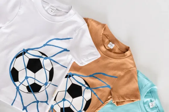 Remera de niños nuevas Lanús