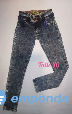Jeans Nevado De Mujer, Talle 40 Flores - imagen 1