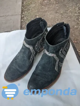 Botas cuero vacuno taco de madera Talle 36 Versalles - imagen 4