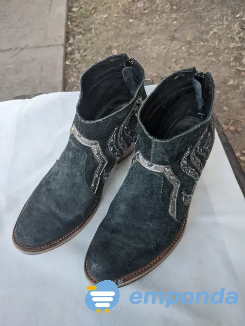 Botas cuero vacuno taco de madera Talle 36 Versalles - imagen 4