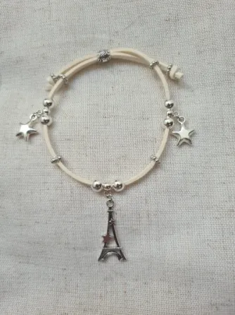 Pulsera de gamuza con dijes Coghlan