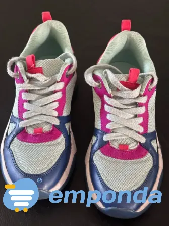 Zapatillas con un uso. Importadas Avellaneda - imagen 1