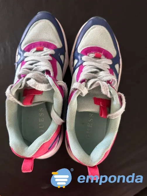 Zapatillas con un uso. Importadas Avellaneda - imagen 2