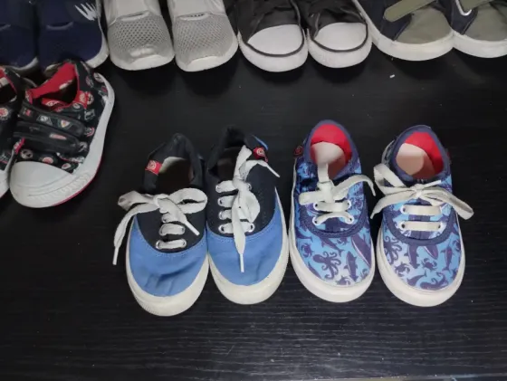 Zapatillas niño talle 22, 23, 24 Lanús