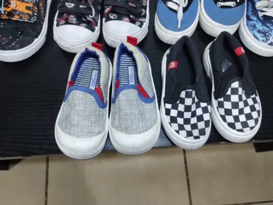 Zapatillas niño talle 22, 23, 24 Lanús