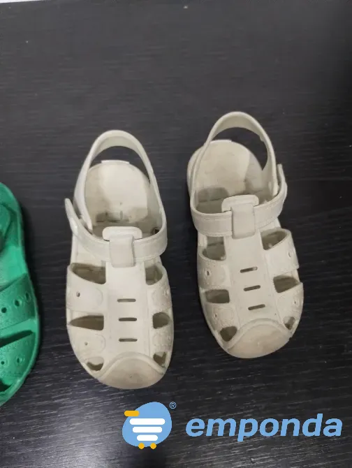 Sandalias Cheeky talle 23/24 Lanús - imagen 3