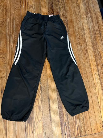 Pantalón Adidas Villa Pueyrredón