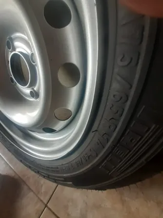 Pirelli Chronos completa para camioneta Partner Patagónica Balvanera