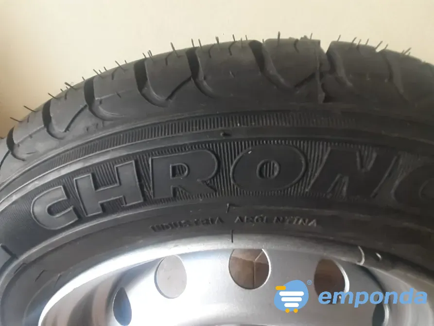Pirelli Chronos completa para camioneta Partner Patagónica Balvanera - imagen 2