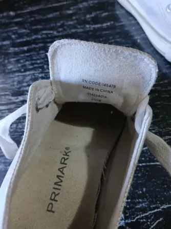 Zapatillas talle 32 Mataderos