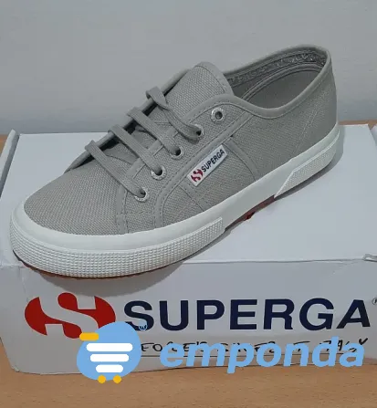 Zapatillas de lona marca Superga. Nuevas Ituzaingó - imagen 2