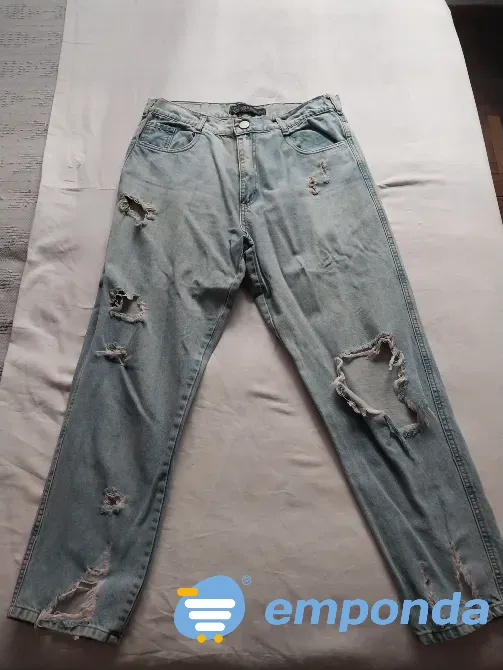 Jean mom con roturas Tres de Febrero - imagen 1