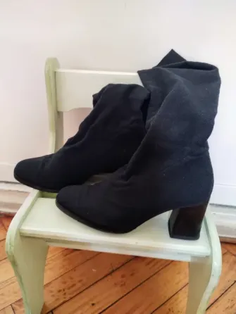 Botas bucaneras elastizadas nro 35 Almagro