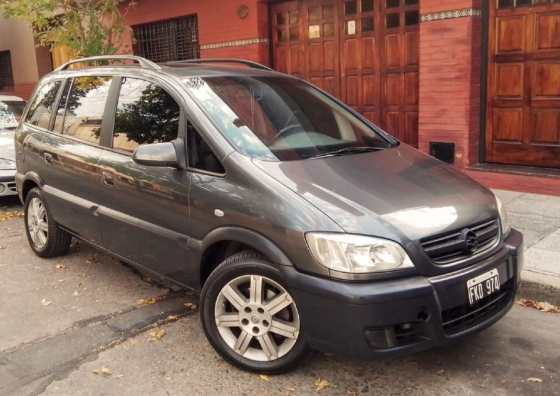 Chevrolet Zafira 2.0 Gls Núñez