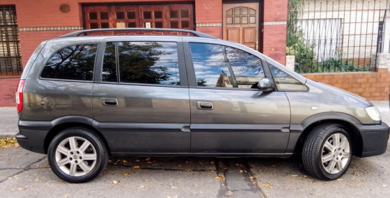 Chevrolet Zafira 2.0 Gls Núñez