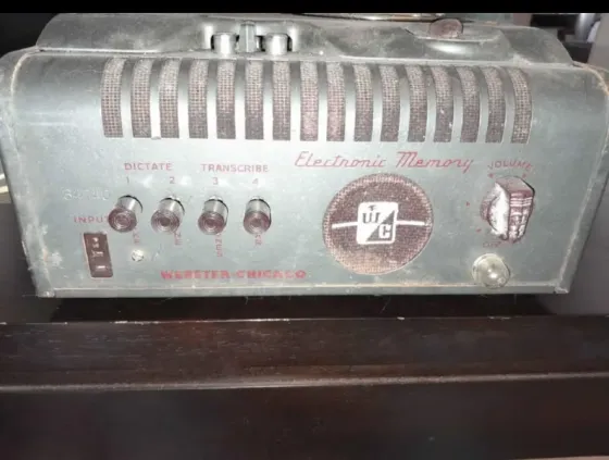 Wire magnetophone San Fernando