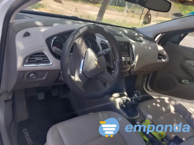 Vendo Chevrolet Cruze Mendoza - imagen 8