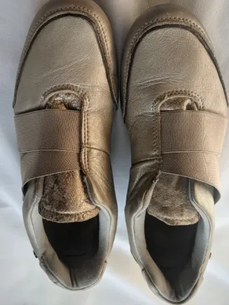 Zapatillas Hush Puppies Air cuero Talle 35 Versalles