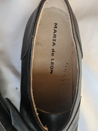 Abotinado cuero vacuno con Velcro Talle 36 Versalles