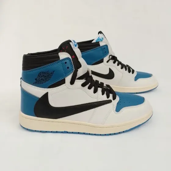 Jordan 1 Travis Scott Vicente López