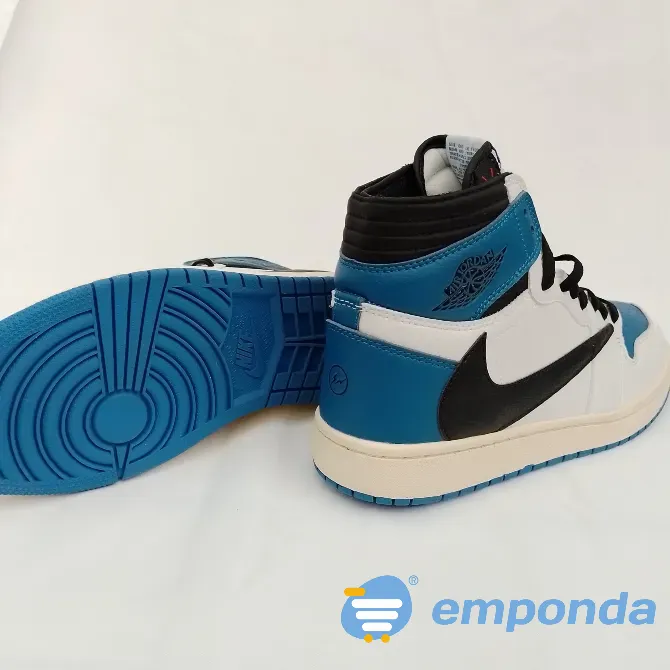 Jordan 1 Travis Scott Vicente López - imagen 3