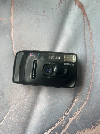 Konica KanpaiCámara Caballito