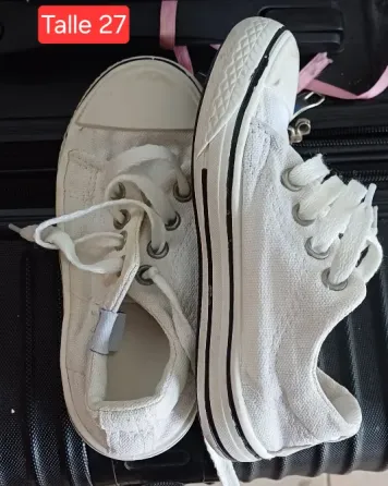 Zapatillas varias nena San Miguel