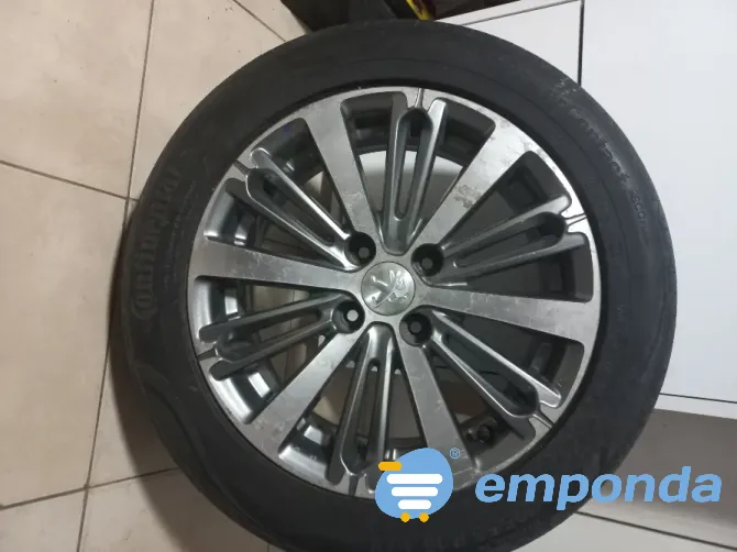 Llantas Peugeot rodado 16 Parque Avellaneda - imagen 1
