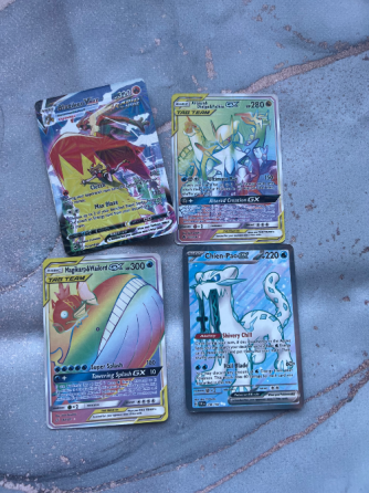 Figuritas coleccionables de Pokémon Caballito
