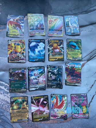 Figuritas coleccionables de Pokémon Caballito - imagen 1