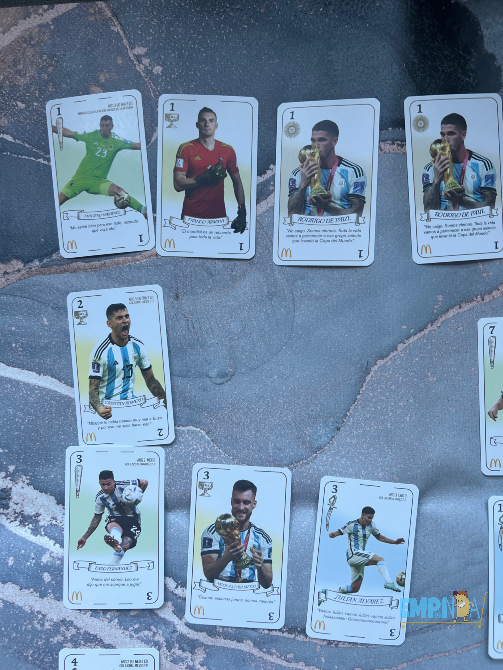 Cartas Campeones Del Mundo Panini Mcdonald Caballito - imagen 2