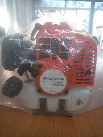 Desmalezadora Husqvarna 143 R.2 Escobar