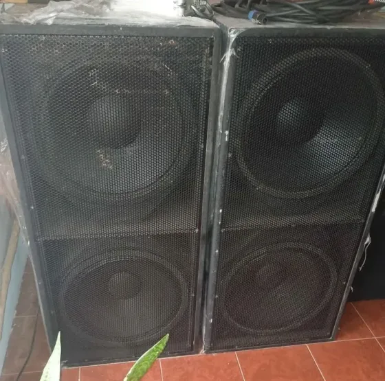 CAJAS SUBWOOFERS Escobar