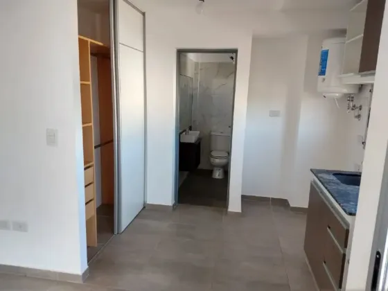 Alquiler de Departamento Mono - Ambiente 6to Piso en Morón Centro La Propiedad ALQUILER DE DEPARTAME Morón