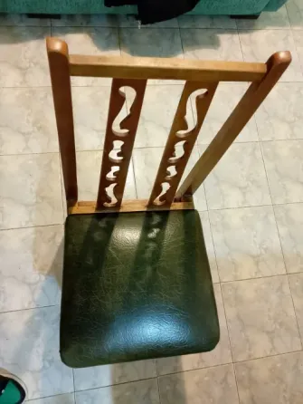Mesa y 6 sillas Barracas