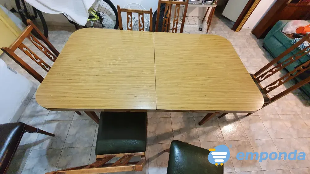 Mesa y 6 sillas Barracas - imagen 1